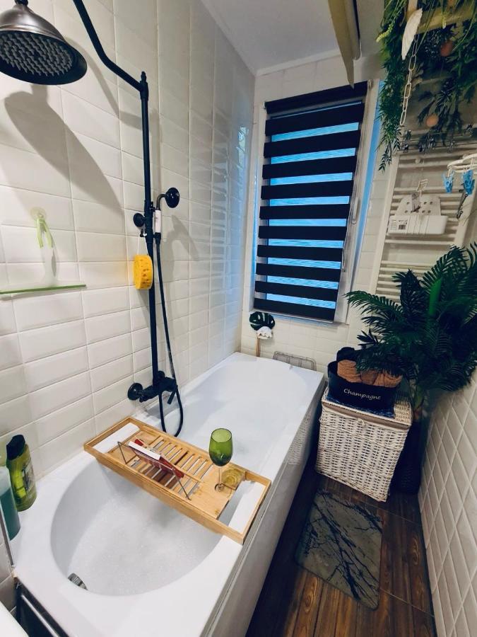Liam Studio Bucureşti Eksteriør bilde